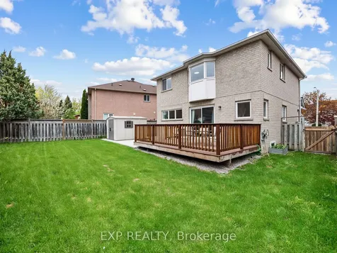 5697 Condor Place Mississauga ON L5V 2J4
