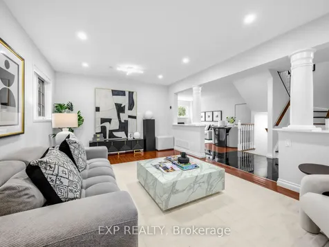 5697 Condor Place Mississauga ON L5V 2J4