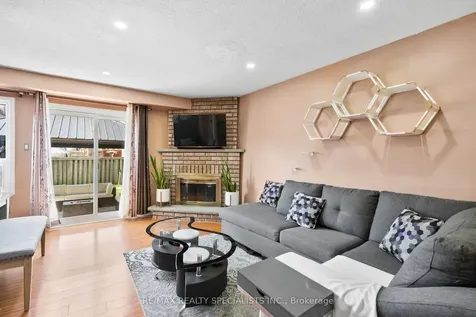 121 Tulip Drive Brampton ON L6Y 3X6