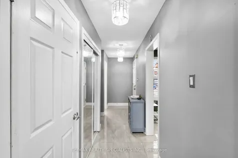 121 Tulip Drive Brampton ON L6Y 3X6