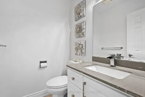 121 Tulip Drive Brampton ON L6Y 3X6