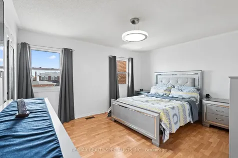 121 Tulip Drive Brampton ON L6Y 3X6