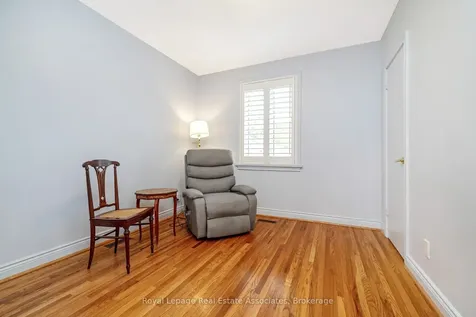 293 Thirtieth Street Toronto ON M8W 3E4