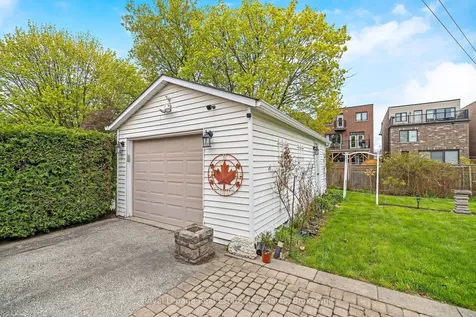 293 Thirtieth Street Toronto ON M8W 3E4