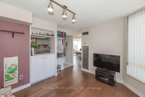 1320 Islington Avenue Toronto ON M9A 5C6