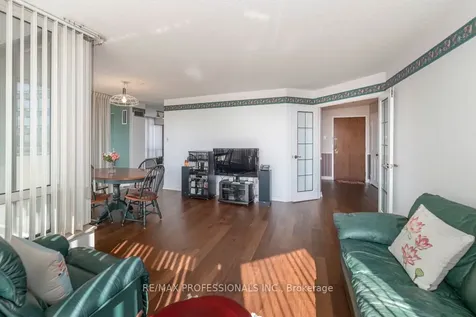 1320 Islington Avenue Toronto ON M9A 5C6