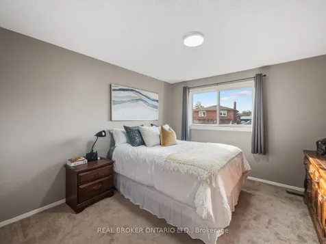 24 Mansion Street Brampton ON L6S 3E2