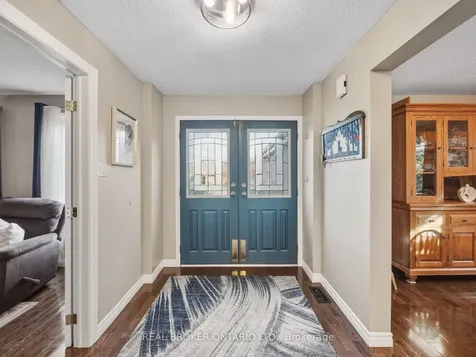 24 Mansion Street Brampton ON L6S 3E2