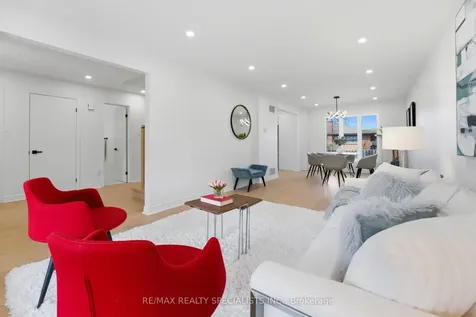 1339 Willowbank Trail Mississauga ON L4W 3P9