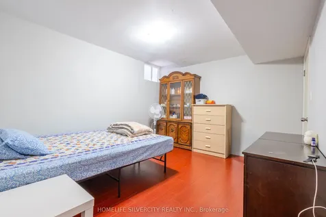 57 Saintsbury Crescent Brampton ON L6R 2V9