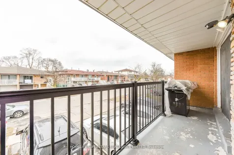 306 Royal Salisbury Way Brampton ON L6V 3G5