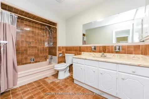 306 Royal Salisbury Way Brampton ON L6V 3G5