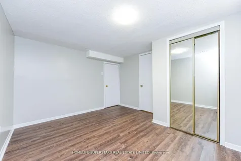 306 Royal Salisbury Way Brampton ON L6V 3G5