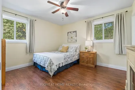 68 Ewing Street Halton Hills ON L7G 5A1