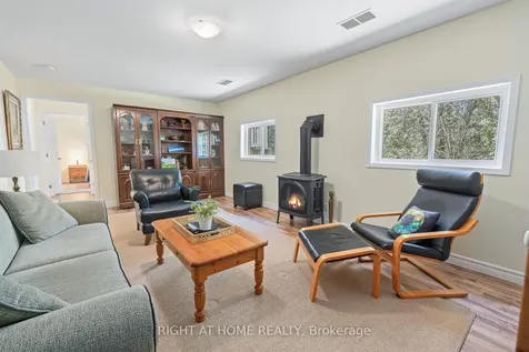 68 Ewing Street Halton Hills ON L7G 5A1
