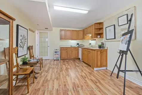 68 Ewing Street Halton Hills ON L7G 5A1