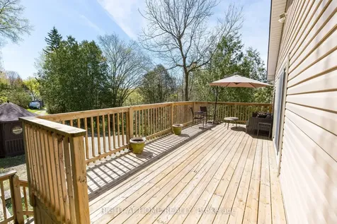 68 Ewing Street Halton Hills ON L7G 5A1