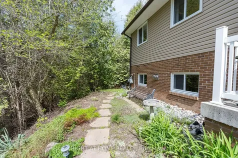 68 Ewing Street Halton Hills ON L7G 5A1