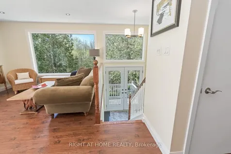 68 Ewing Street Halton Hills ON L7G 5A1