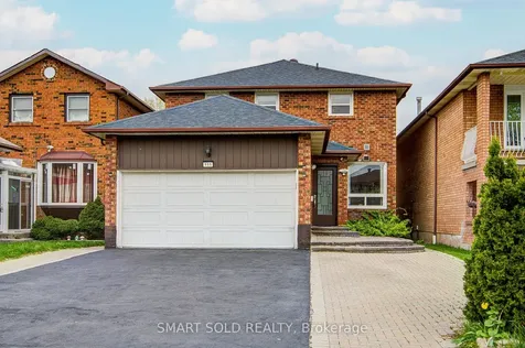 111 Whitchurch Mews Mississauga ON L5A 4B2