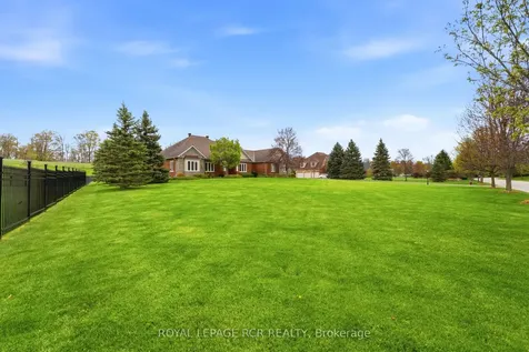 22 Bishop Court Halton Hills ON L7G 6G8