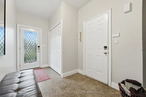 22 Bishop Court Halton Hills ON L7G 6G8