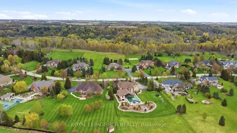 22 Bishop Court Halton Hills ON L7G 6G8