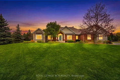 22 Bishop Court Halton Hills ON L7G 6G8