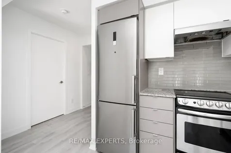 160 Flemington Road Toronto ON M6A 0A9