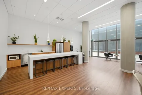 160 Flemington Road Toronto ON M6A 0A9