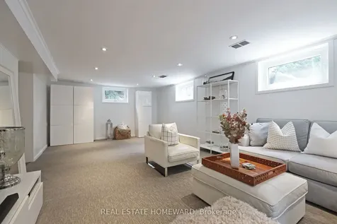 49 Greenfield Drive Toronto ON M9B 1H2