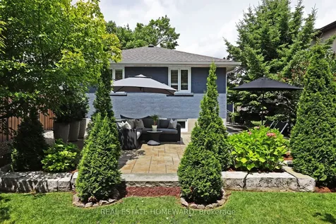 49 Greenfield Drive Toronto ON M9B 1H2