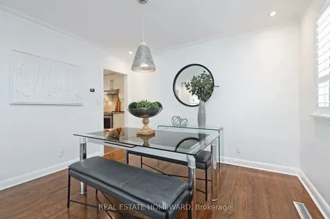 49 Greenfield Drive Toronto ON M9B 1H2