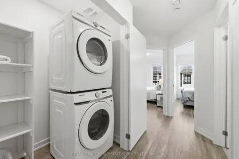 1340 Kaniv Street Oakville ON L6M 5R3