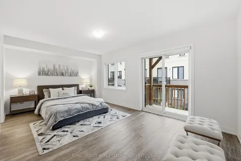 1340 Kaniv Street Oakville ON L6M 5R3