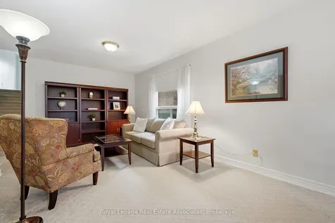 14 Beisel Court Brampton ON L6Z 2R8