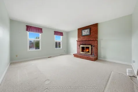 14 Beisel Court Brampton ON L6Z 2R8