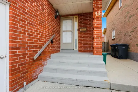 14 Beisel Court Brampton ON L6Z 2R8