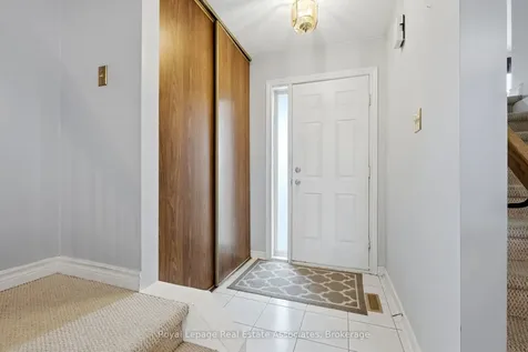 14 Beisel Court Brampton ON L6Z 2R8
