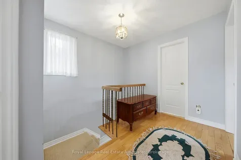 14 Beisel Court Brampton ON L6Z 2R8