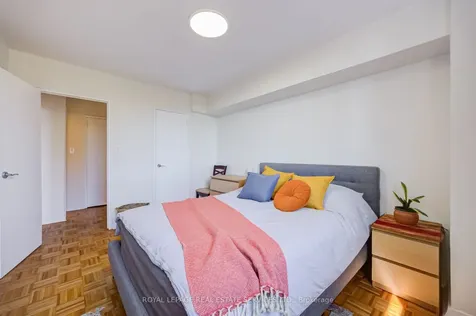 100 Coe Hill Drive Toronto ON M6S 3E1