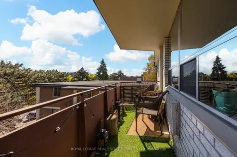 100 Coe Hill Drive Toronto ON M6S 3E1