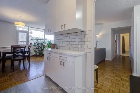 100 Coe Hill Drive Toronto ON M6S 3E1