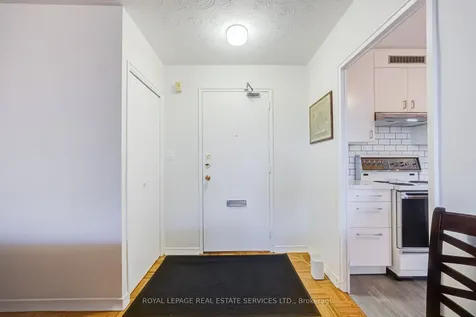100 Coe Hill Drive Toronto ON M6S 3E1