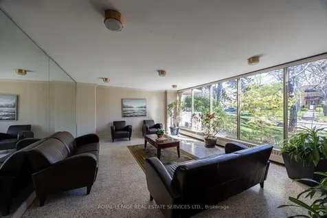 100 Coe Hill Drive Toronto ON M6S 3E1