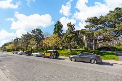 100 Coe Hill Drive Toronto ON M6S 3E1