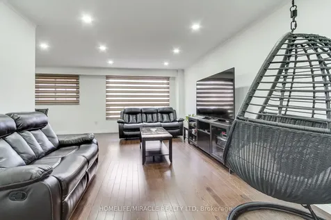 70 Dolores Road Toronto ON M3L 2A9