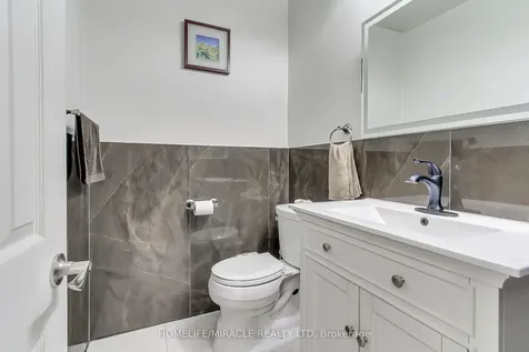 70 Dolores Road Toronto ON M3L 2A9