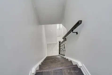 70 Dolores Road Toronto ON M3L 2A9