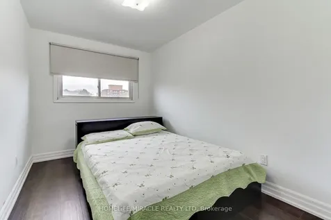 70 Dolores Road Toronto ON M3L 2A9